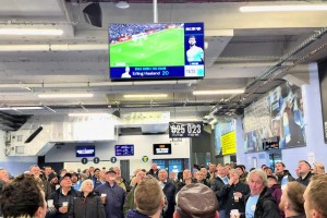 维拉绝杀阿森纳！伊蒂哈德球迷沸腾了🔥